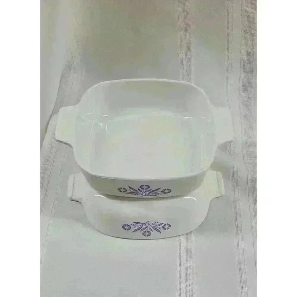 CorningWare-Blue Cornflower 1 Qt Dish (P-1-B) - Picture 2 of 4